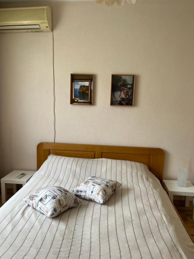 Apartment Acacia Varna ภายนอก รูปภาพ